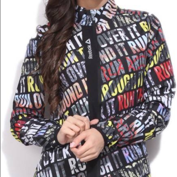 NWT REEBOK WOMENS Windbreaker jacket retro - Picture 2 of 5